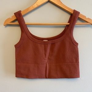 NWT!! South moon under Chevron Rib Crop top.